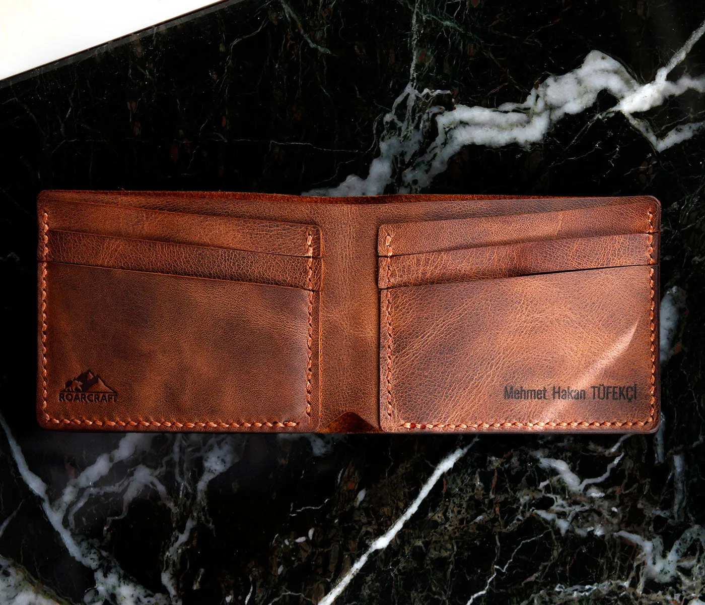 Classic Bifold Leather Wallet - Pergamon