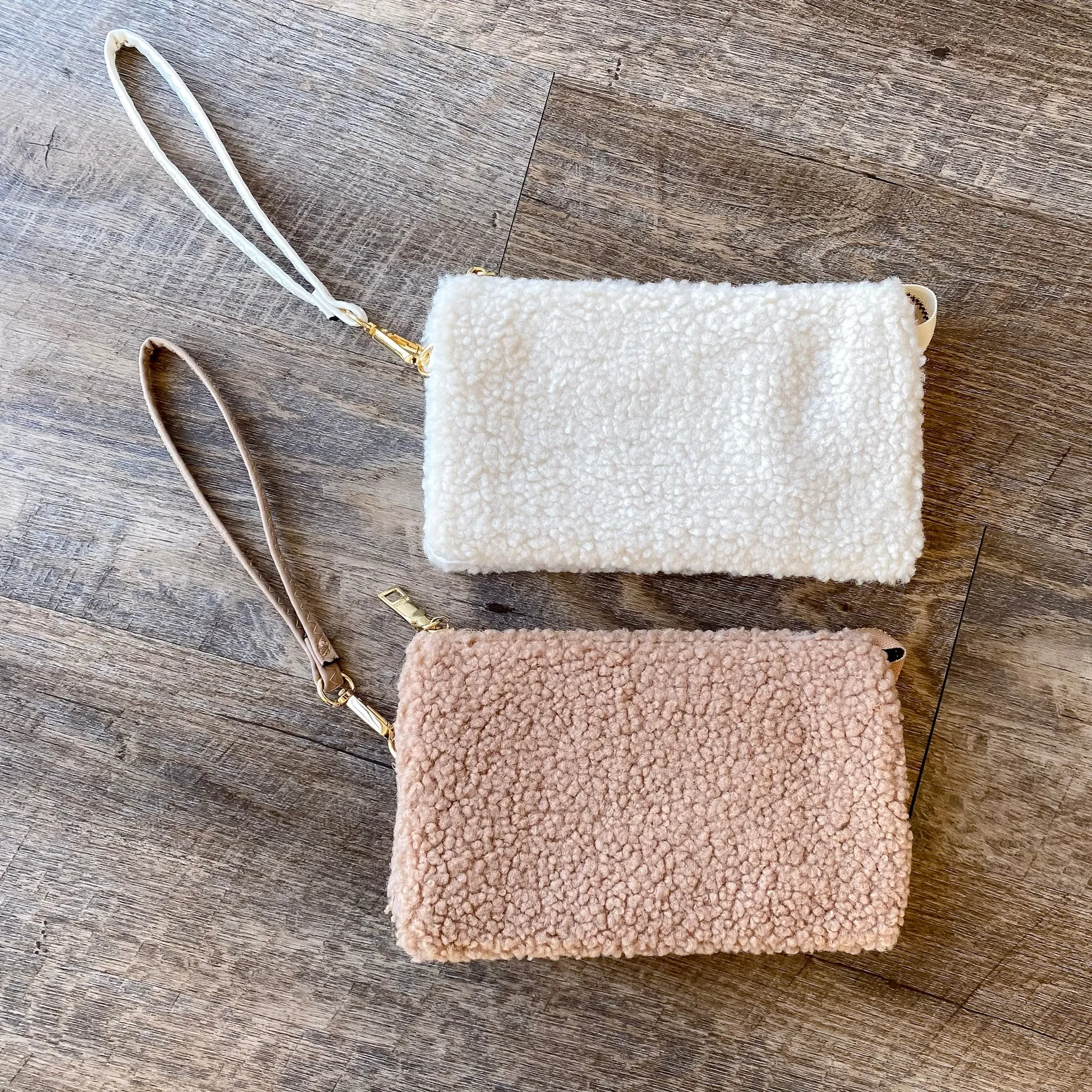 Jen & Co Riley Sherpa Crossbody Handbag - Off White