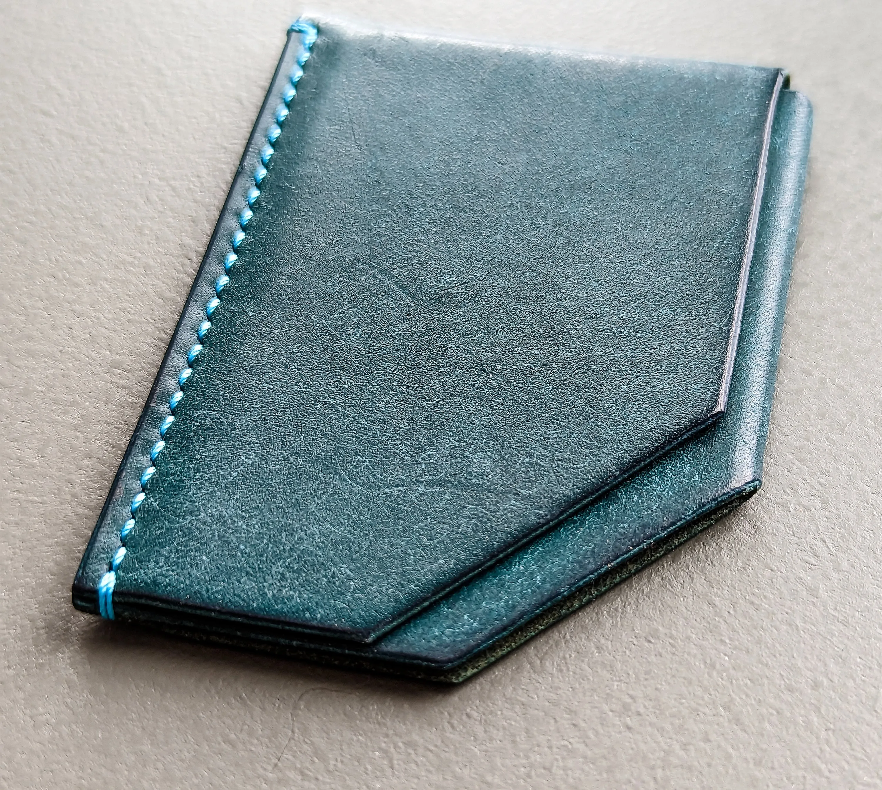 Micro Minimalist Ortensia Blue Pueblo card holder